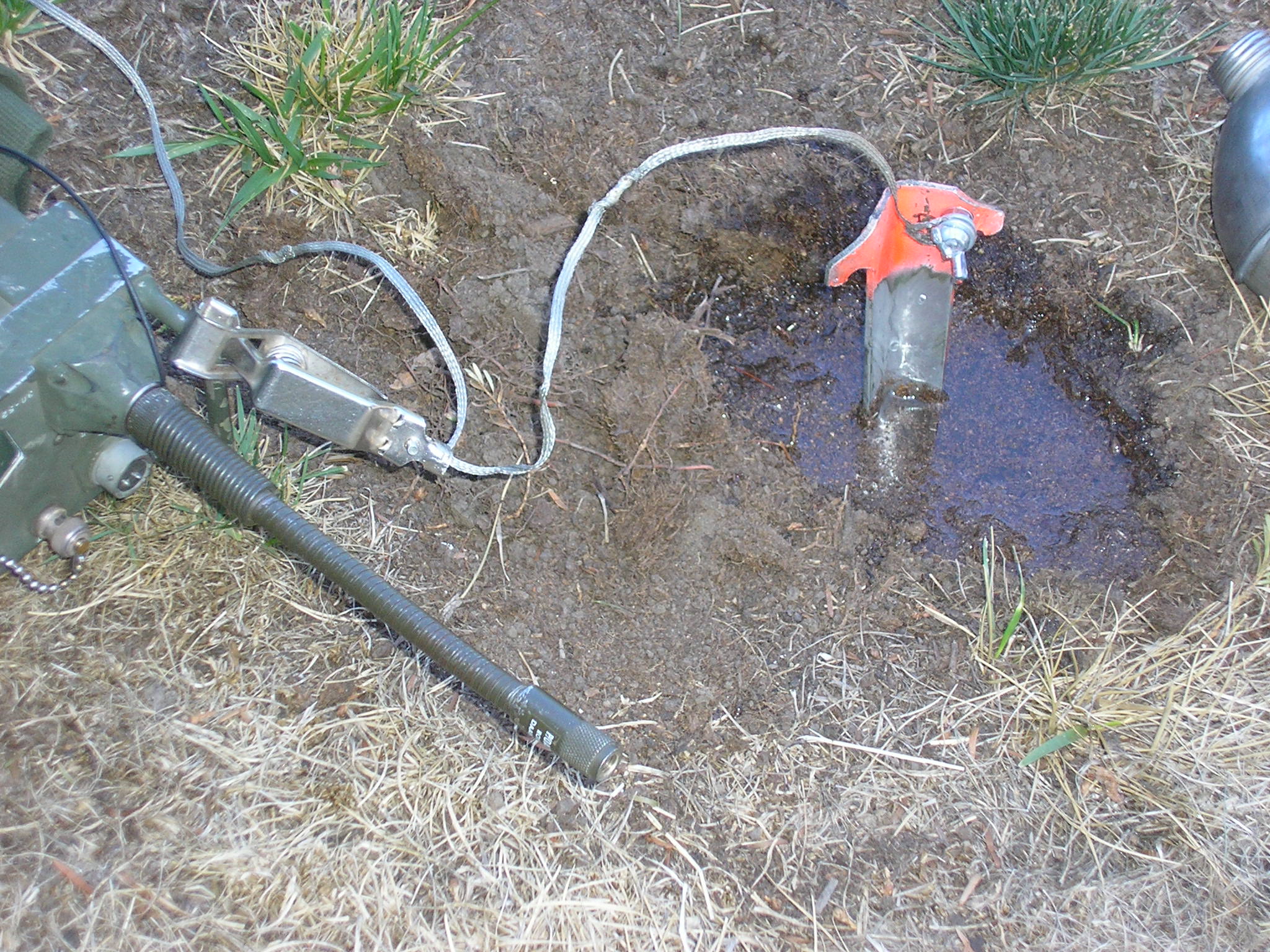 Field improvised ground connection