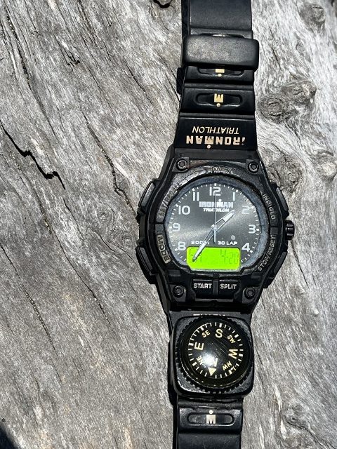 Wristwatch Sun Compass